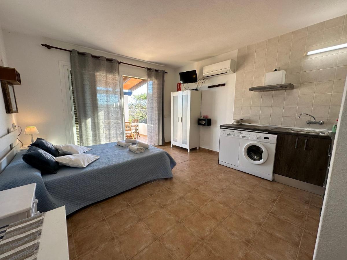 Estudi Es Carnatge Apartment Плая Мигхорн Екстериор снимка